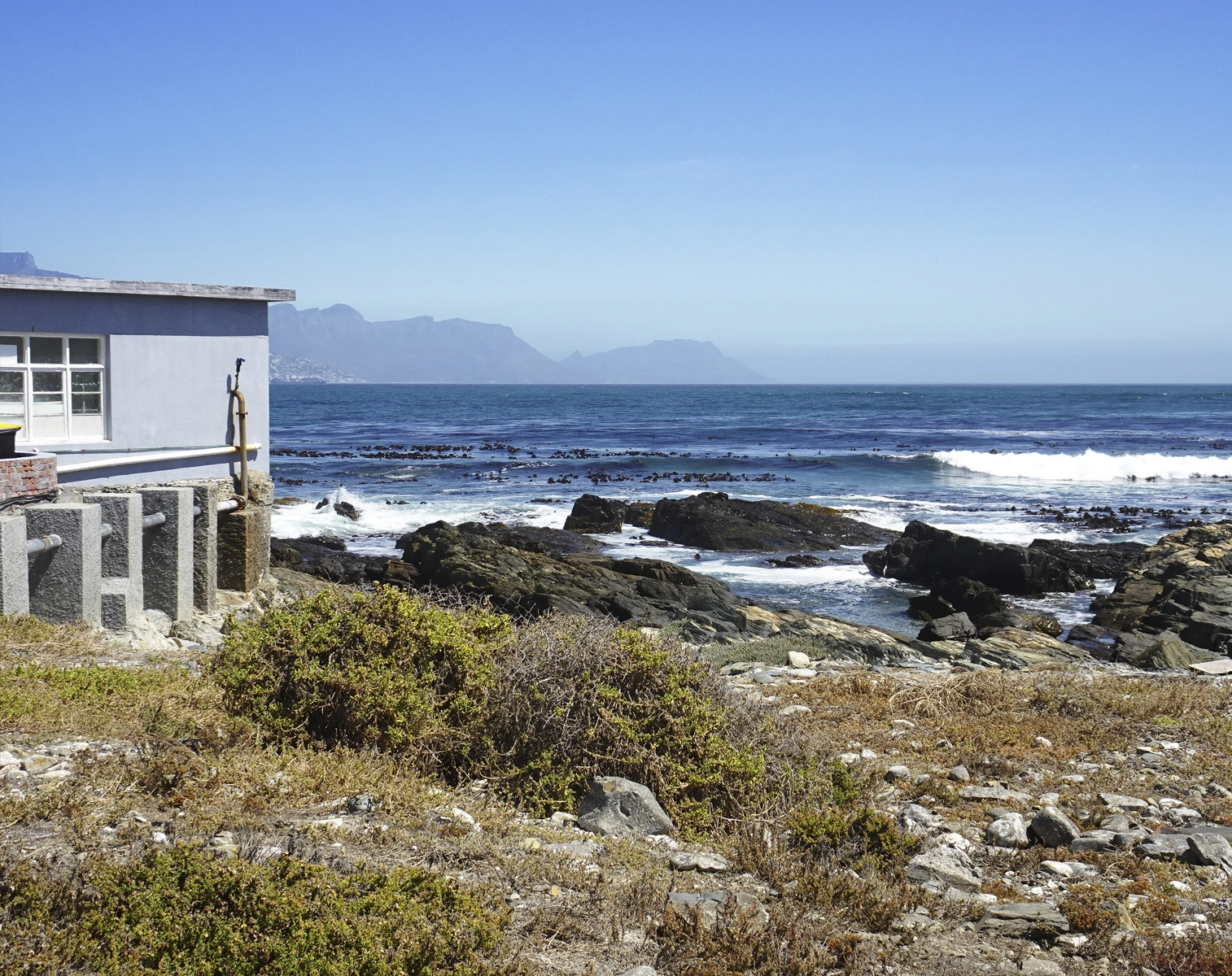 Photograph was taken from Robben Island by Peter Segasby